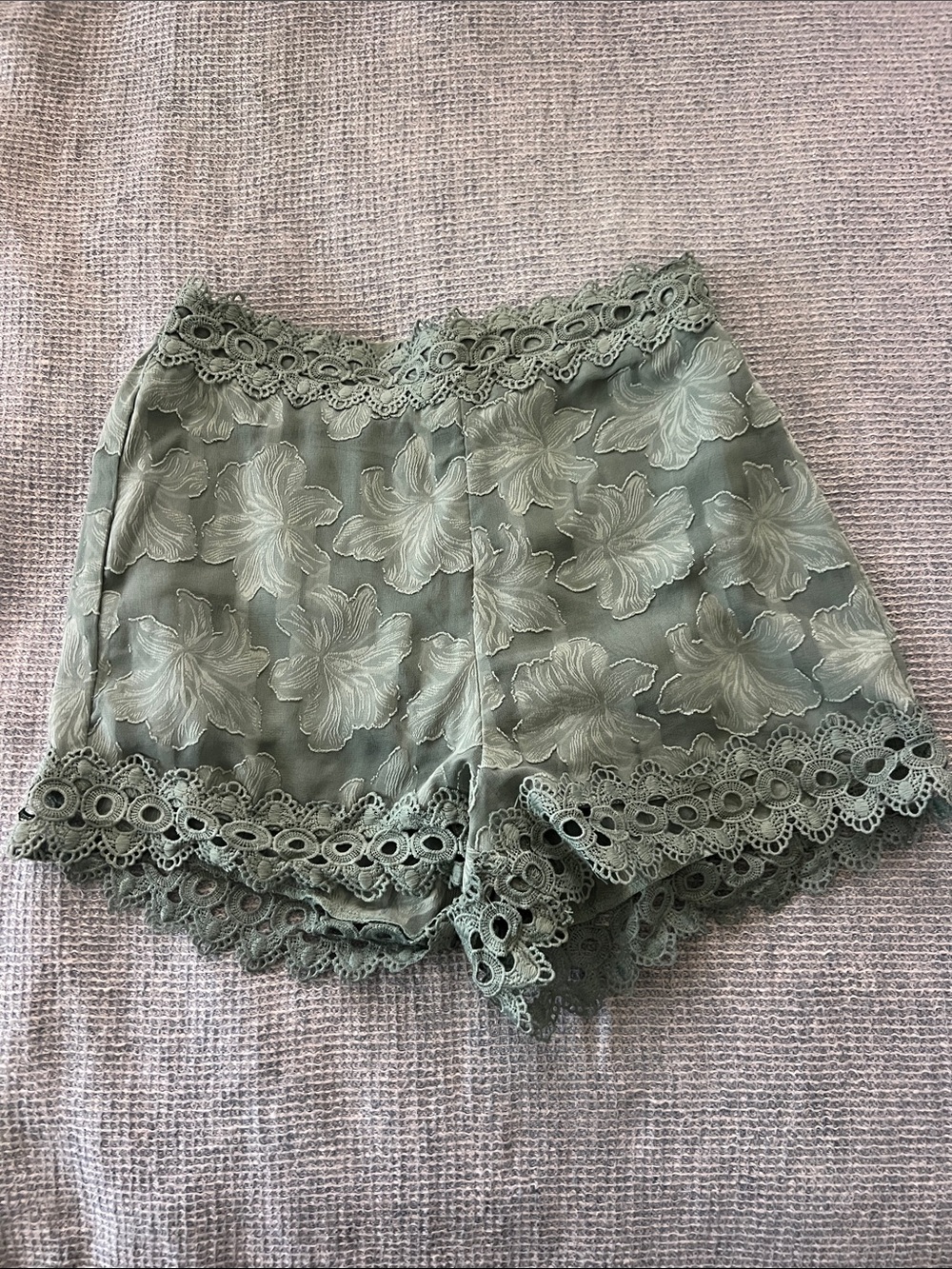 Mi Ami Sage Green Floral Lace Trim Shorts
